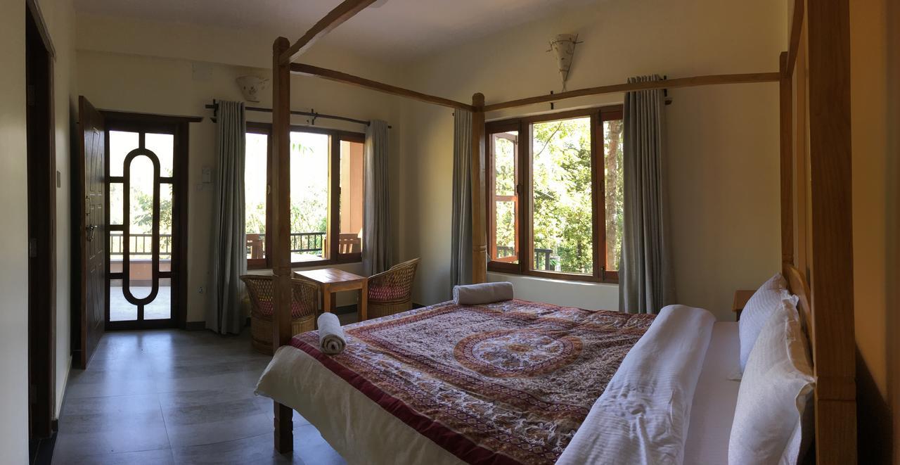 Hidden Paradise Guest House Pokhara Exterior photo